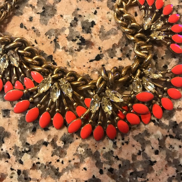 Stella & Dot Orange Flower Necklace - Picture 2 of 4